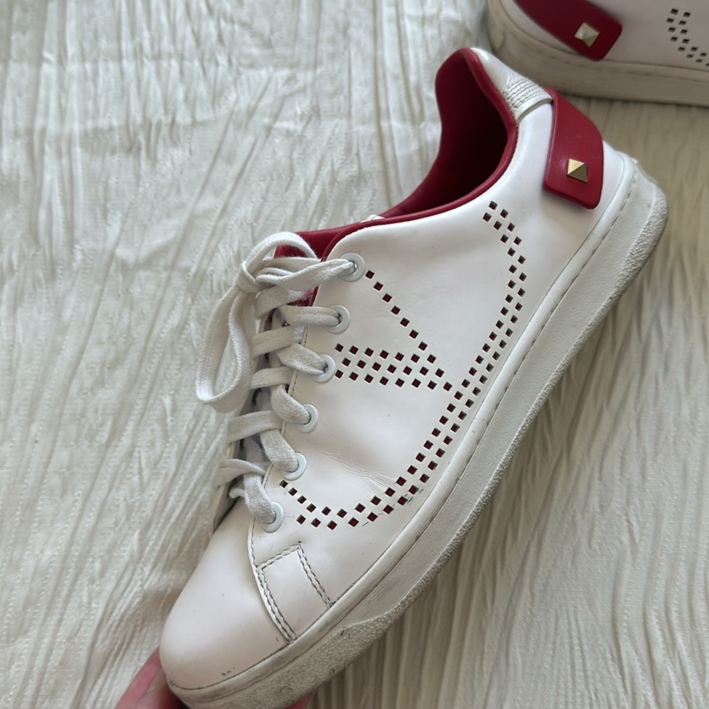 Valentino Women's Red and White Trainers - Picture 5 of 7